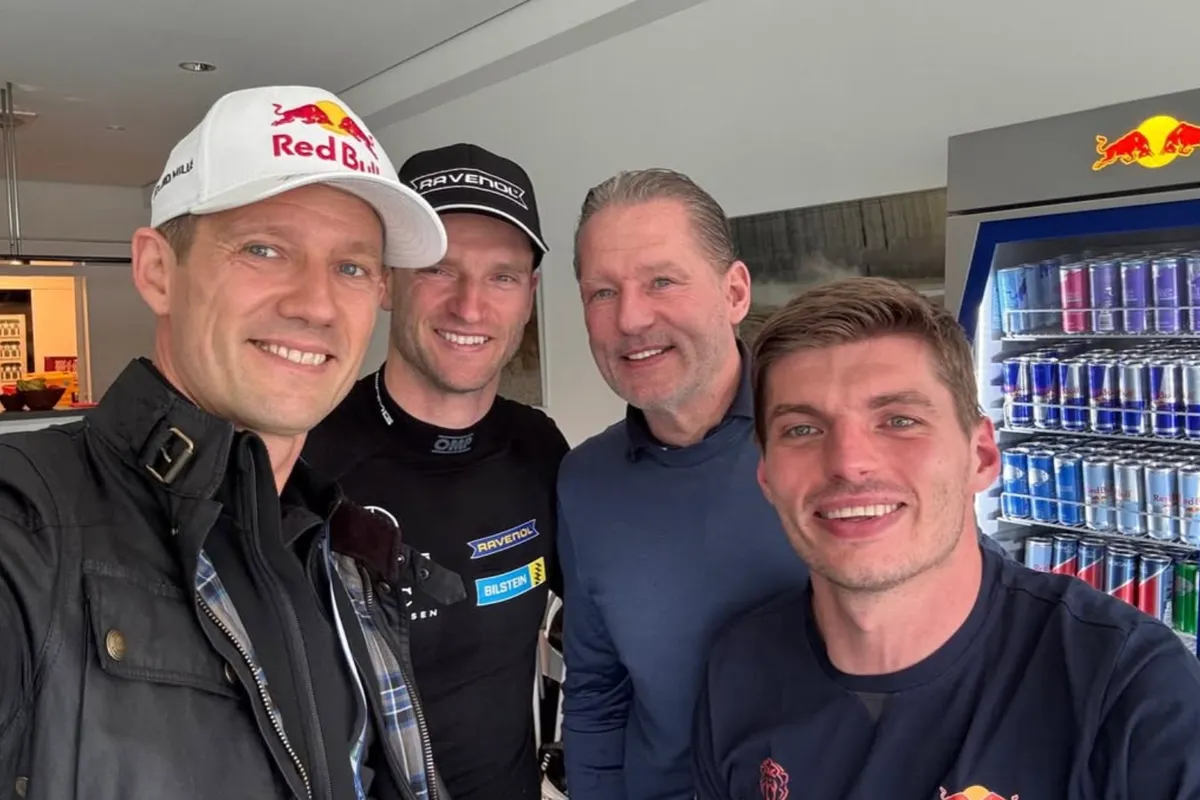 Max en Jos Verstappen met Maro Engel en rally-legende Sébastien Ogier tijdens de 24 uur van de Nürburgring