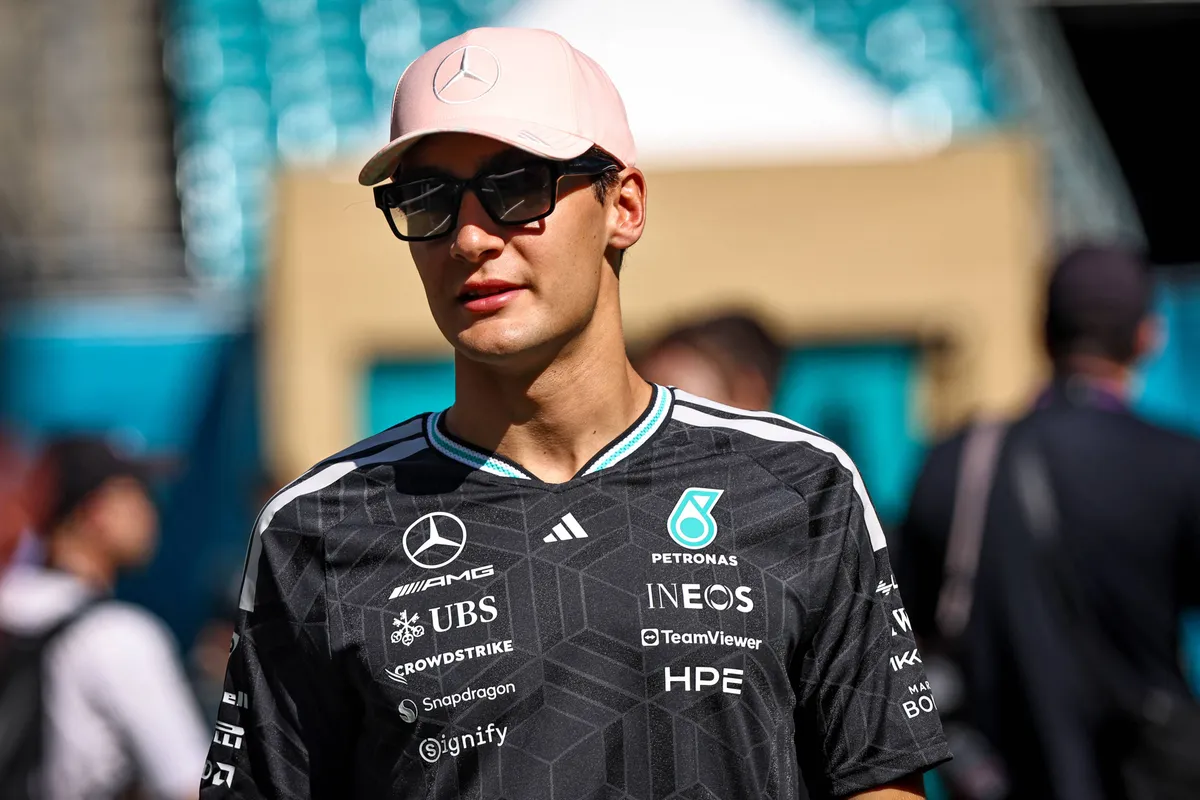 Mercedes-coureur George Russell tijdens 2026 GP Miami