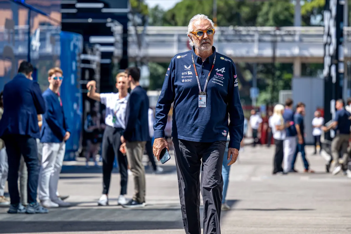 Alpine-baas Flavio Briatore heeft niks met zijn coureur