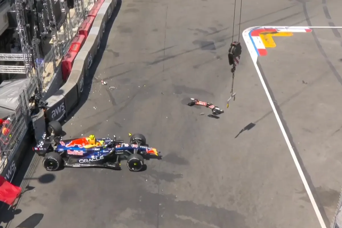 De crash van Isack Hadjar tijdens VT1 GP Monaco