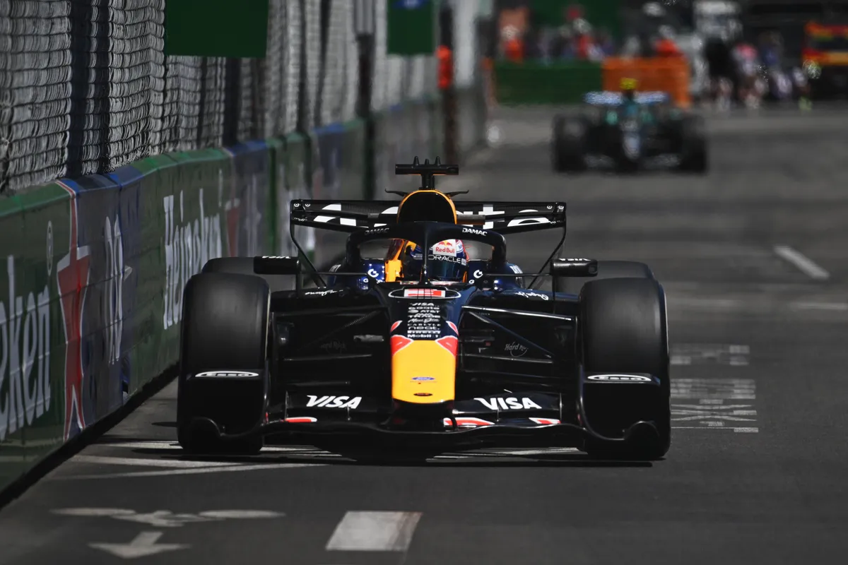 Max Verstappen voor Red Bull Racing in Monaco tijdens VT1