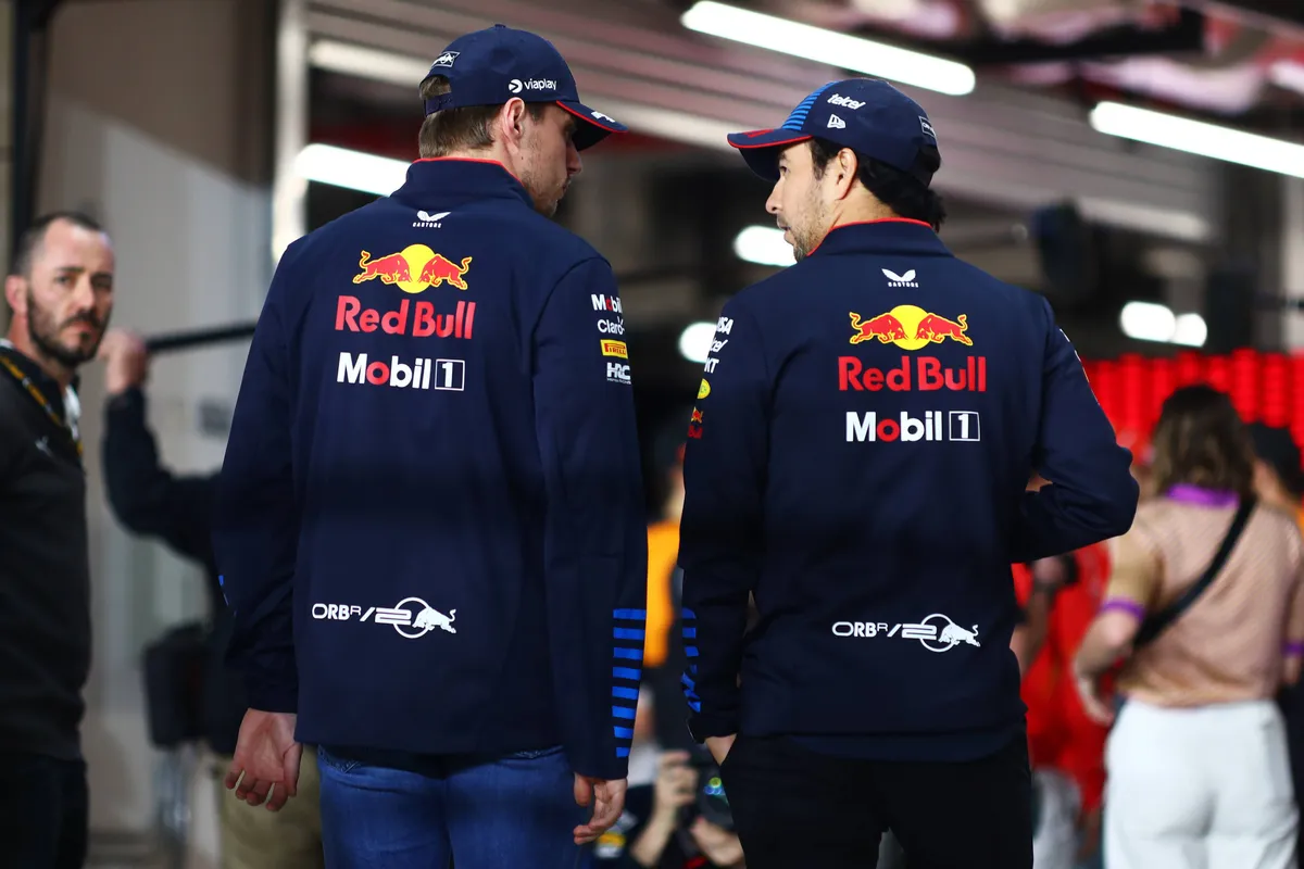 Sergio Pérez en Max Verstappen als teamgenoten bij Red Bull Racing in 2024