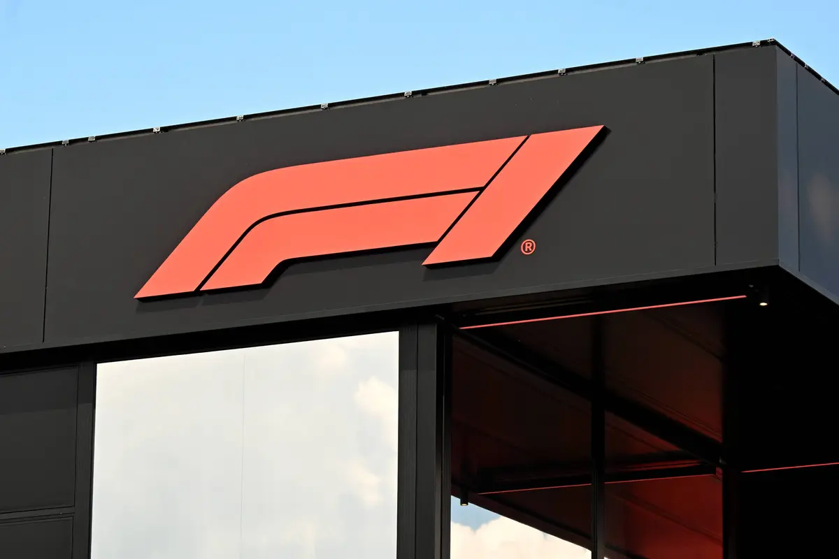 F1 logo