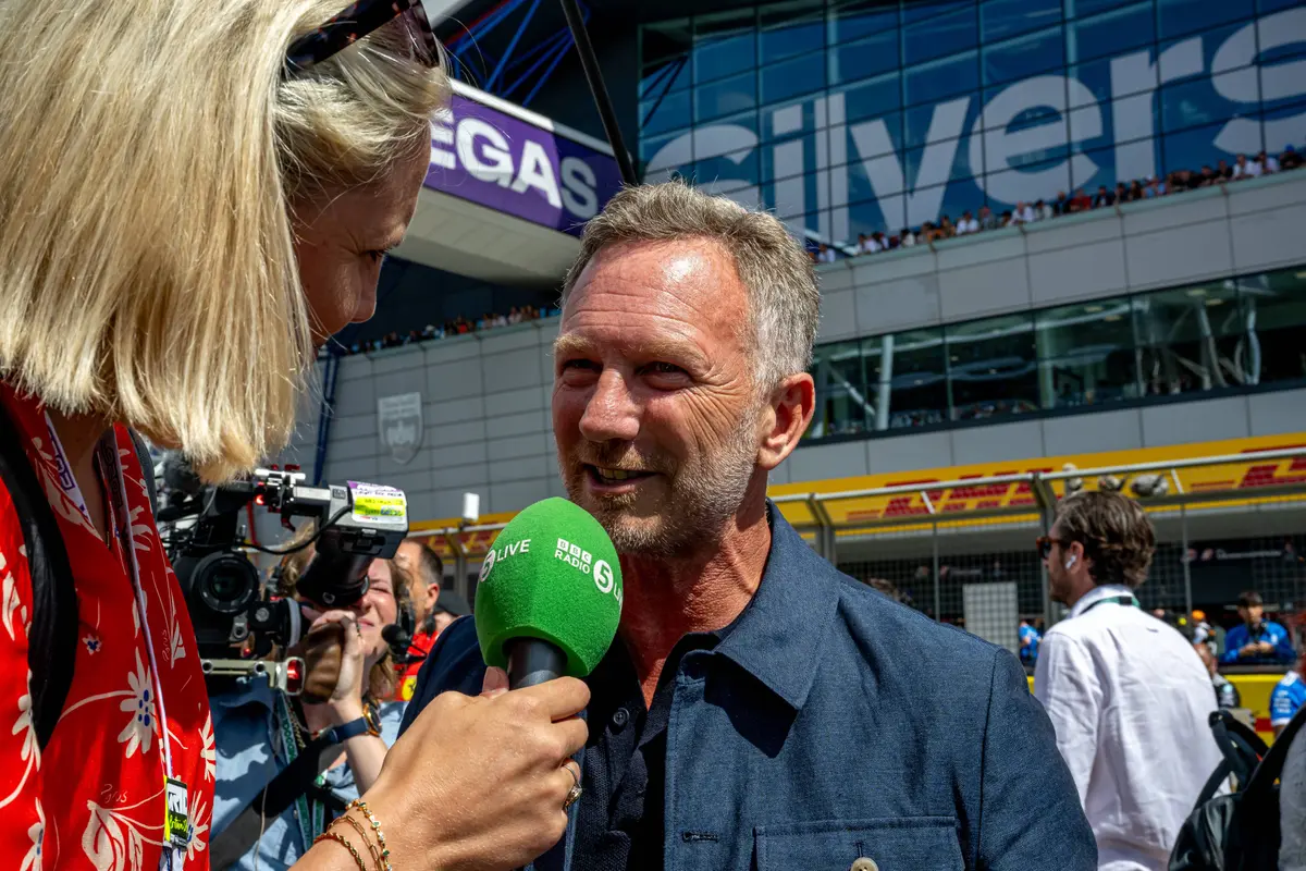 Christian Horner op de F1-grid in Silverstone