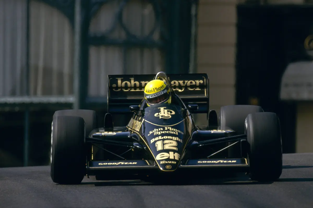 Lotus Senna