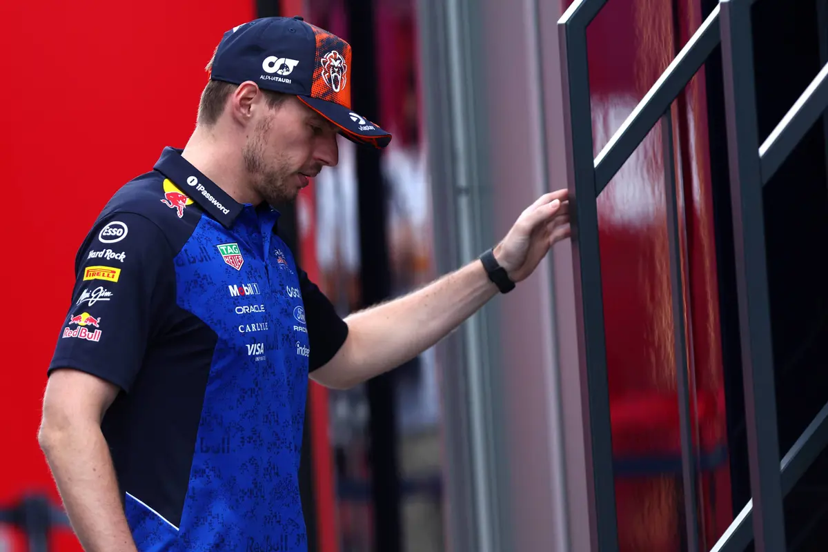 Red Bull-coureur Max Verstappen gewaarschuwd voor Red Bull-transfer
