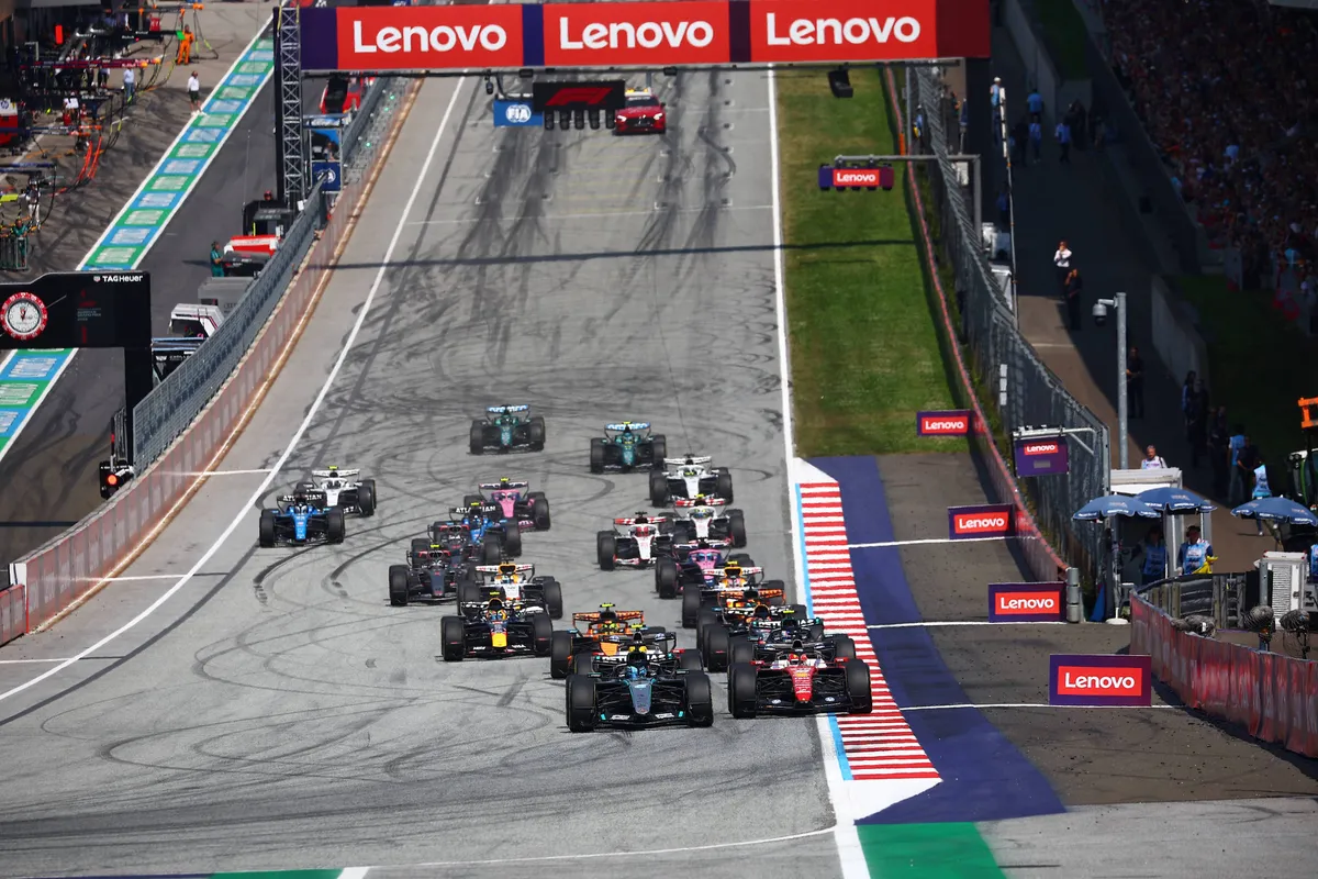 De start van de F1-race in Oostenrijk in 2026