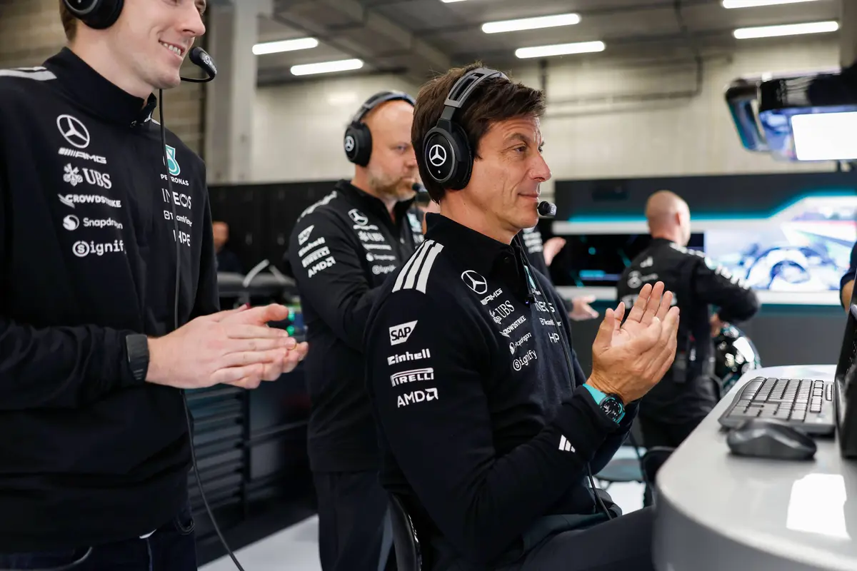 Toto Wolff in de Mercedes-garage tijdens het F1-raceweekend in België (2026)