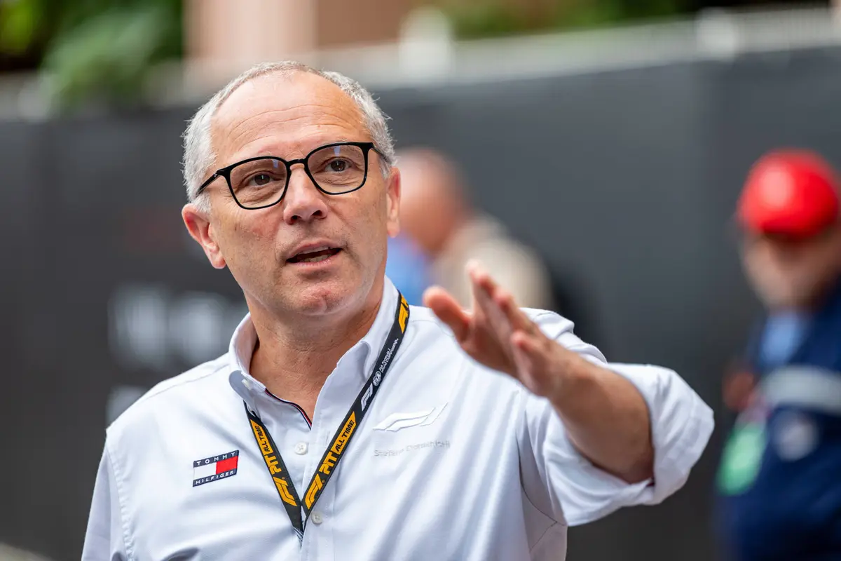 F1-baas Stefano Domenicali heeft onlangs met Max Verstappen gesproken