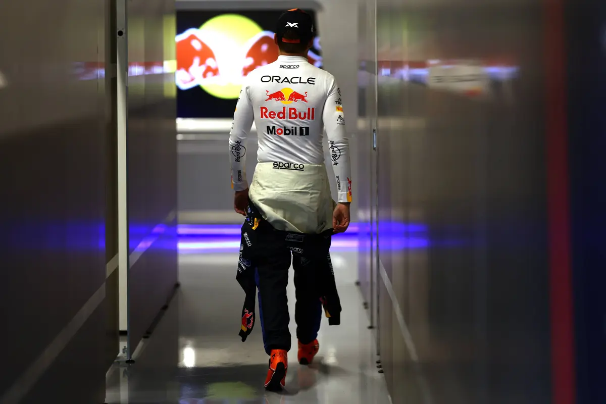 Max Verstappen wordt met de grond gelijk gemaakt door zijn eigen fans na contractverlenging bij Red Bull
