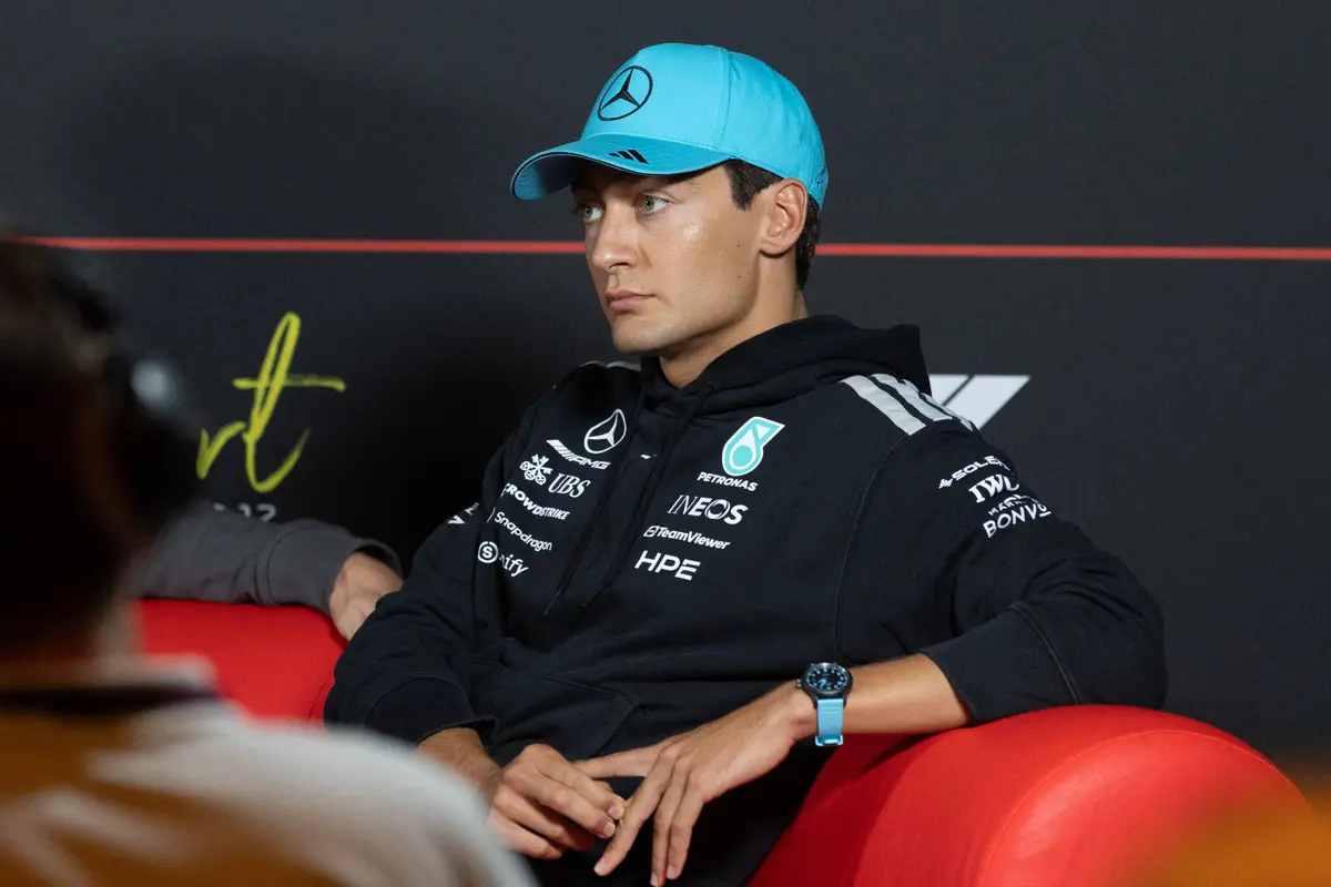 George Russell is even helemaal klaar met vragen over Max Verstappen