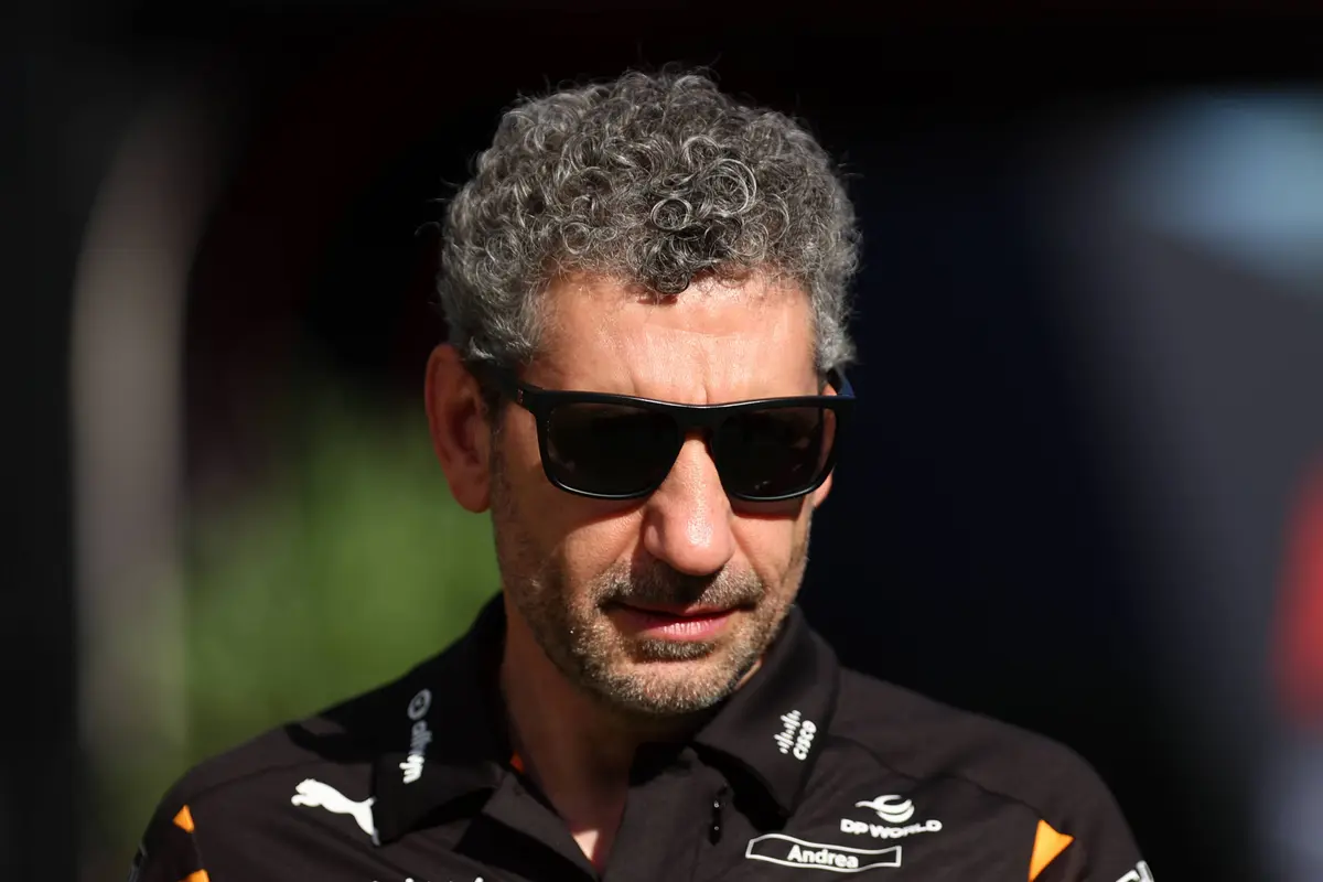 McLaren-teambaas Andrea Stella in de F1-paddock
