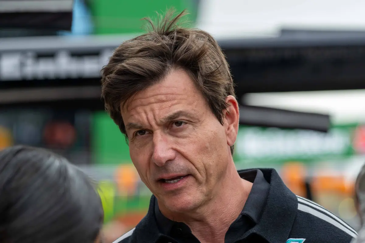 Mercedes-baas Toto Wolff weet de manier om Max Verstappen naar zijn team te halen