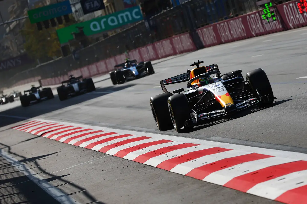 Een shot van de F1 Grand Prix van Azerbeidzjan op het Baku City Circuit in Bakoe (2026)