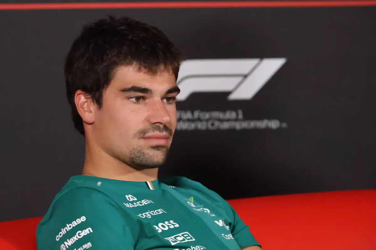 Lance Stroll tijdens de persconferentie voorafgaand aan de F1 Grand Prix van Italië in 2026
