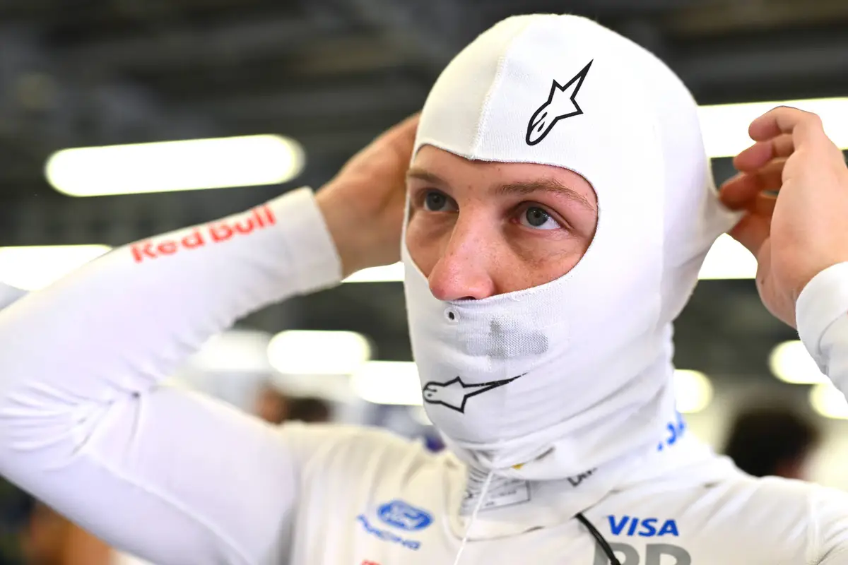 Liam Lawson tijdens het F1-raceweekend in Azerbeidzjan op het Baku City Circuit (2026)