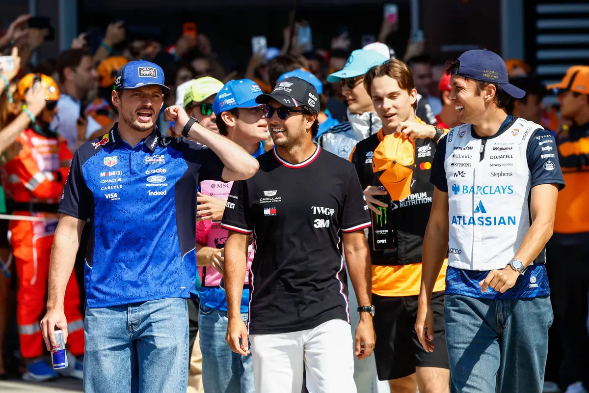 De F1-coureurs snappen niks van het besluit van het Formule 1-management