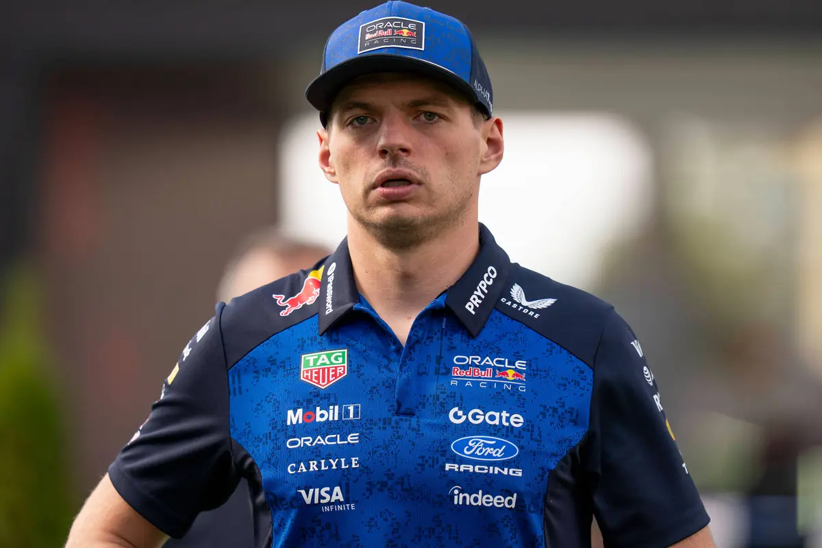 Max Verstappen is woedend op Red Bull Racing