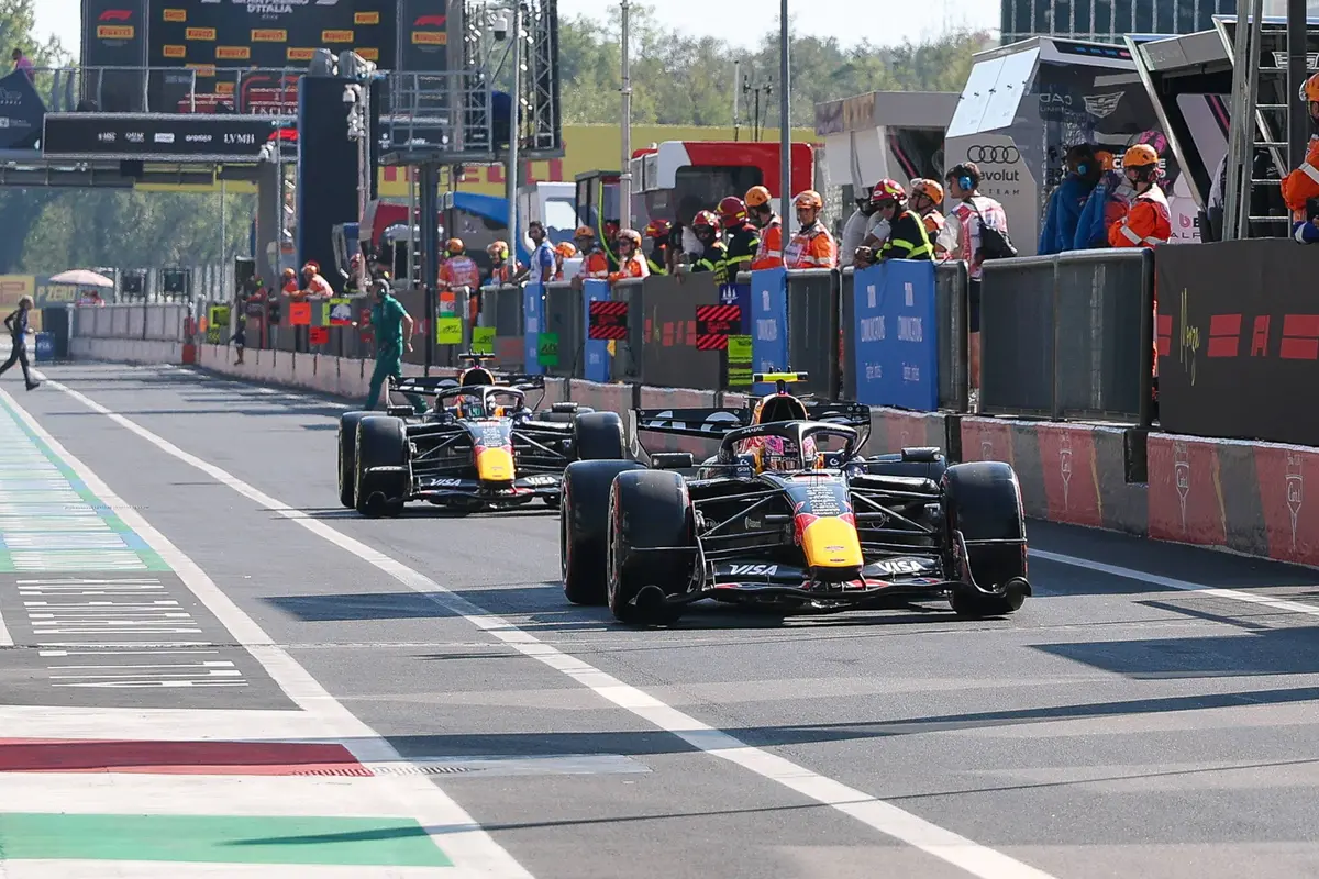 Max Verstappen Liam Lawson Monza