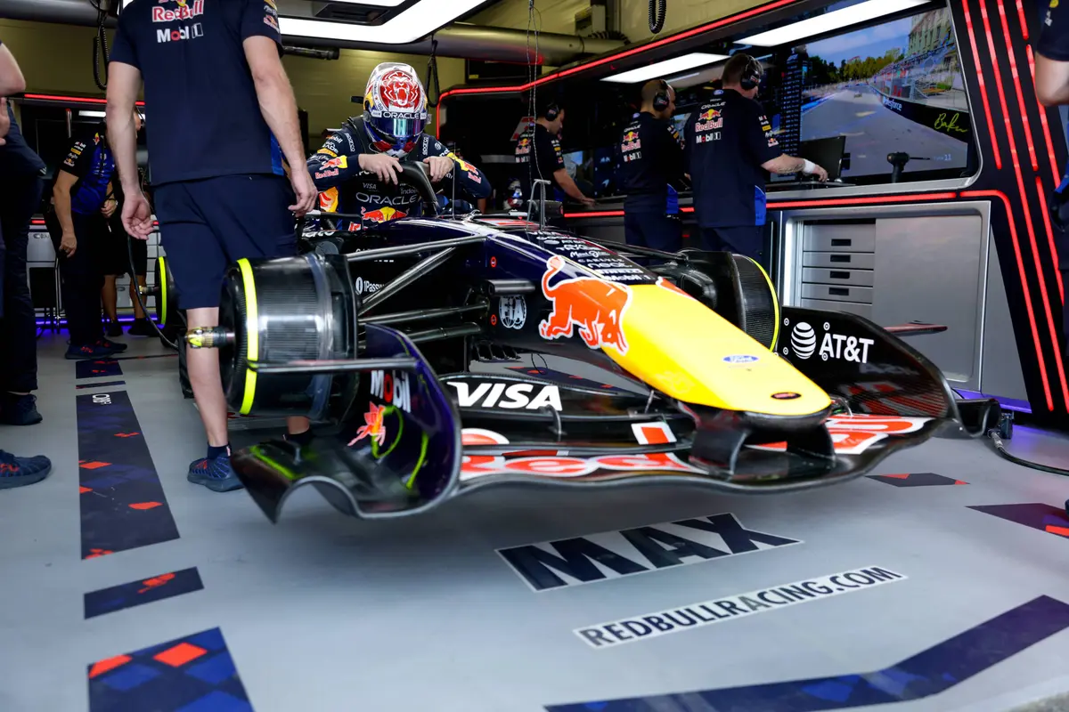 RB22 garage