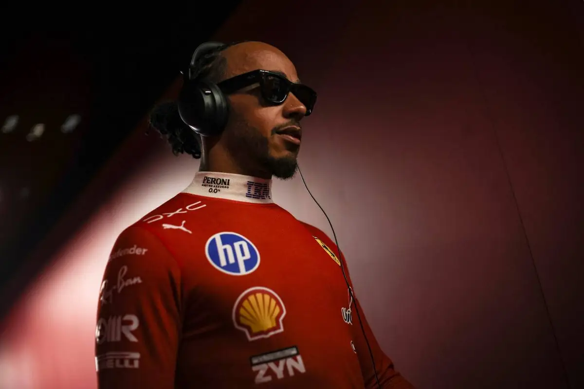 Lewis Hamilton op de zaterdag tijdens het F1-raceweekend in de Verenigde Staten (2026)