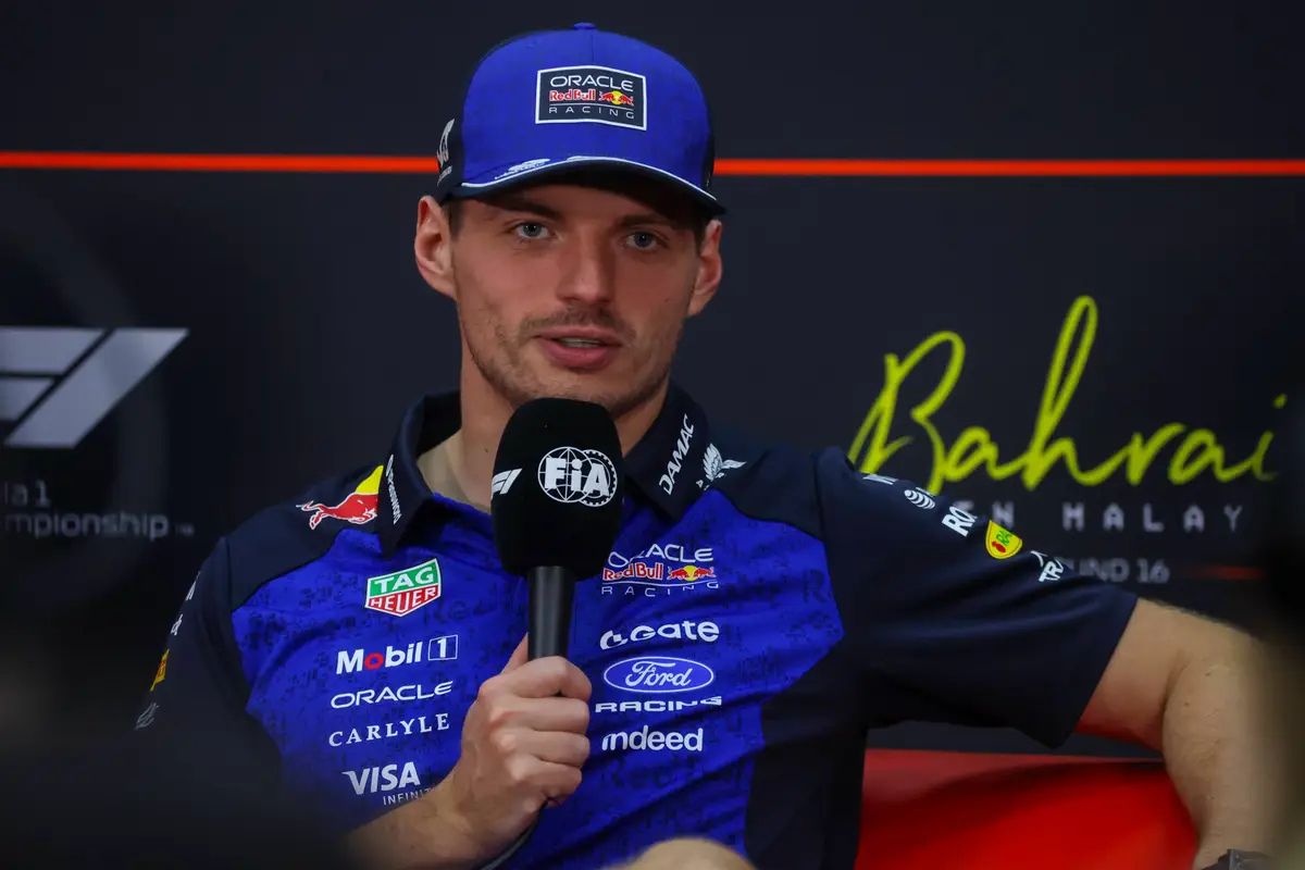 Max Verstappen gaat later deze maand voor Mercedes racen in Portugal