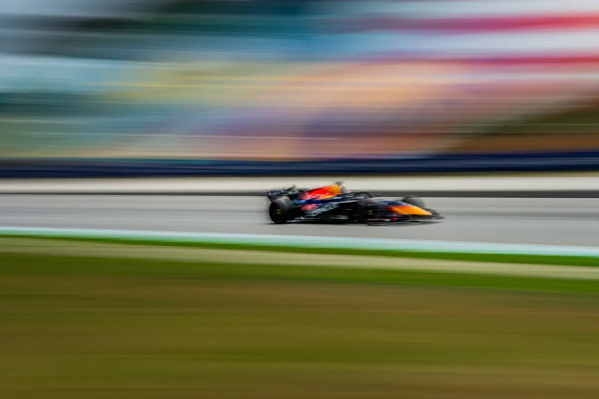 Max Verstappen tijdens de kwalificatie voor de Grand Prix van Bahrein in Maleisië
