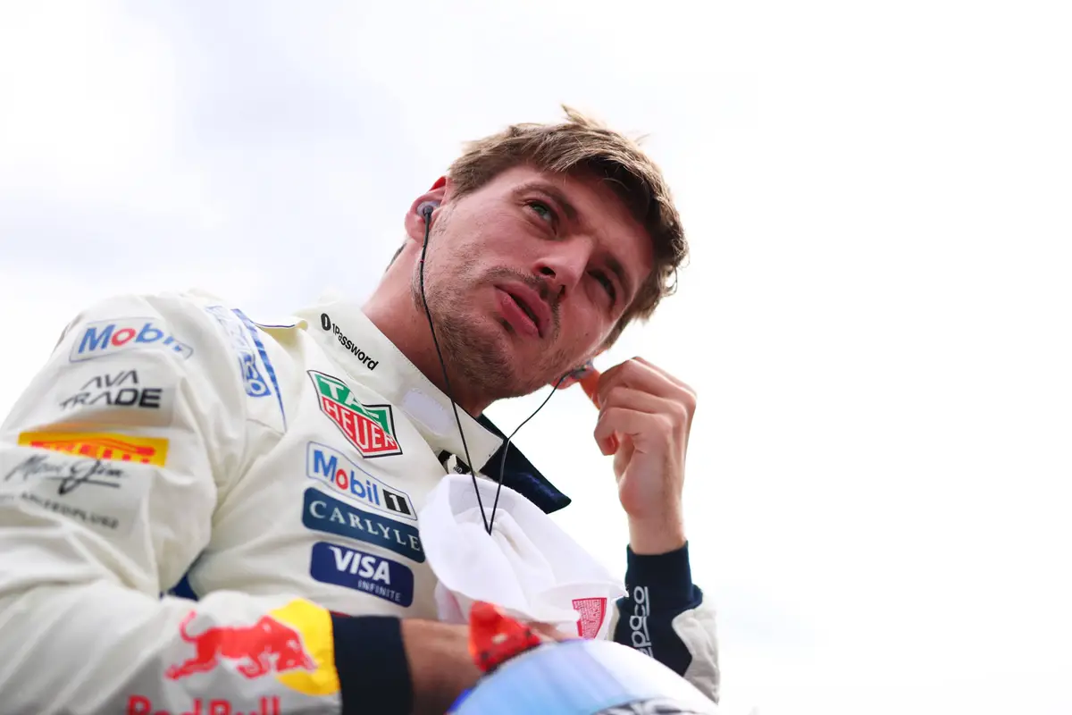 Max Verstappen op de F1-grid na de race in de Verenigde Staten in 2026