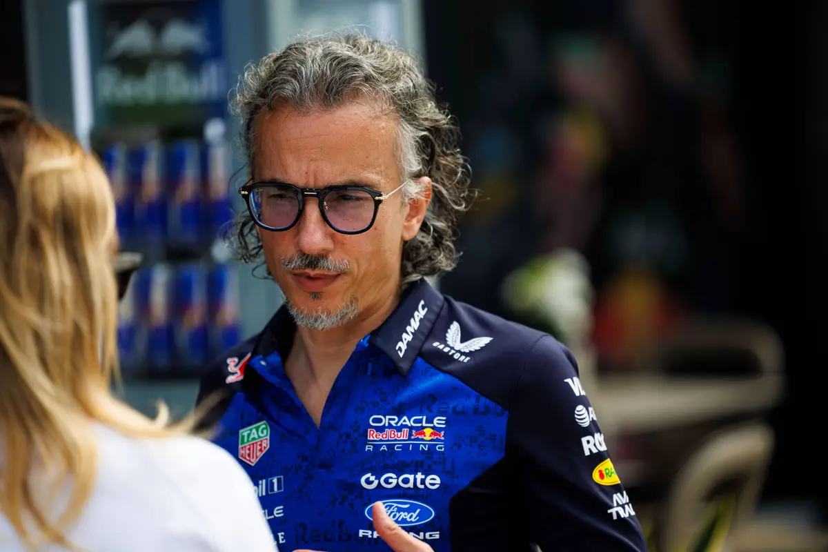 Laurent Mekies in de F1-paddock in Maleisië