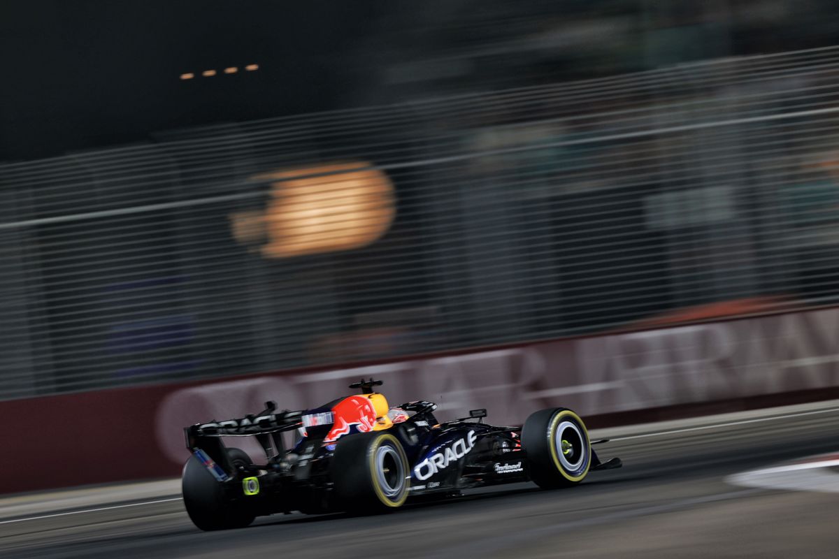 Verstappen beats Russell to Sprint pole as timing chaos hits Singapore