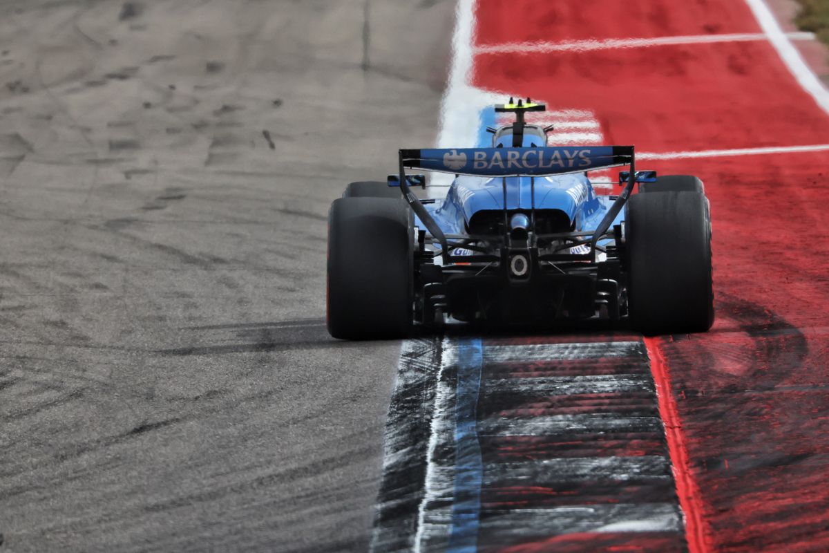 FIA stewards criticized for turning a blind eye to 'dangerous incident'