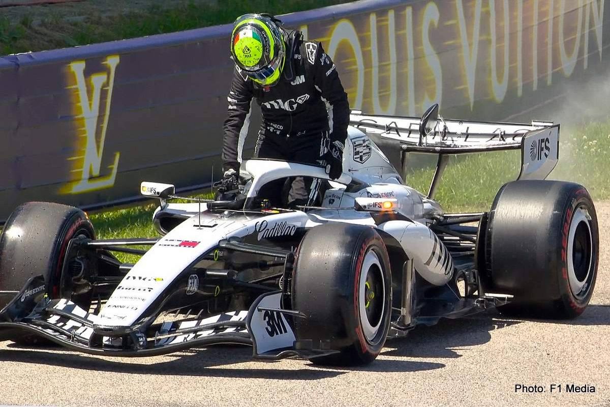 Simply being in Formula 1 gives Sergio Perez sufficient motivation