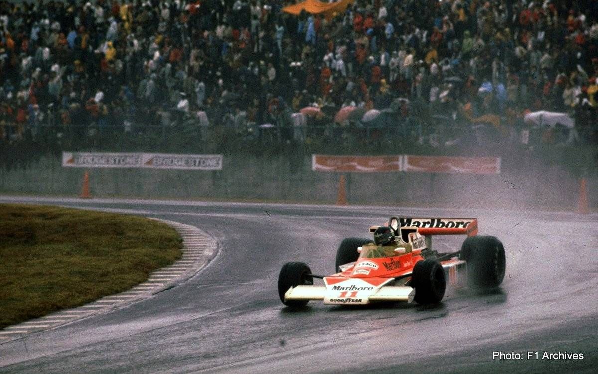 On This Day in Formula 1: James Hunt survives Fuji chaos to beat Lauda to the 1976 World Championship