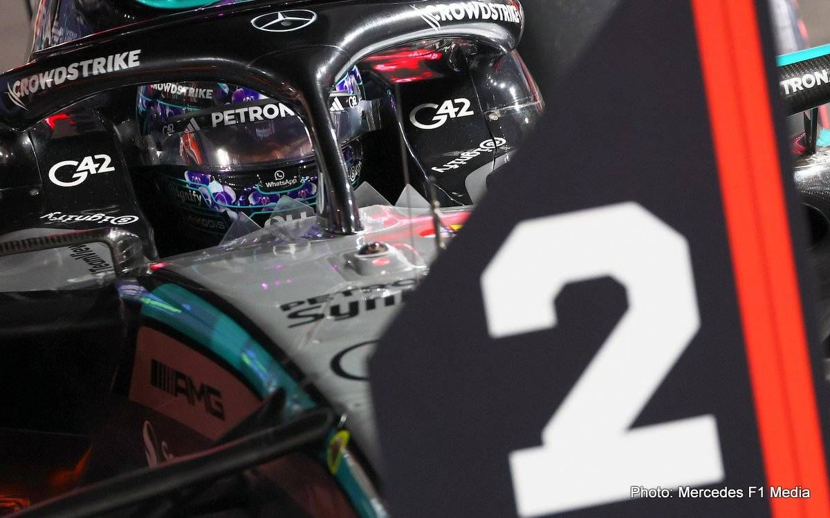 George Russell faster with old-spec W17 as Kimi Antonelli struggles with Mercedes upgrade in Singapore