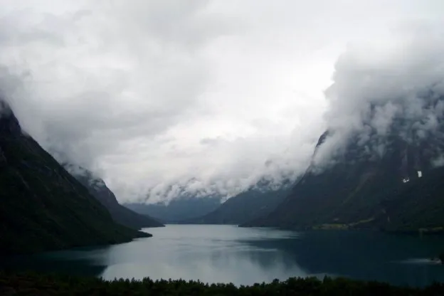 Gezien op TV | Hoe ga je om met momenten van ongelukkigheid?