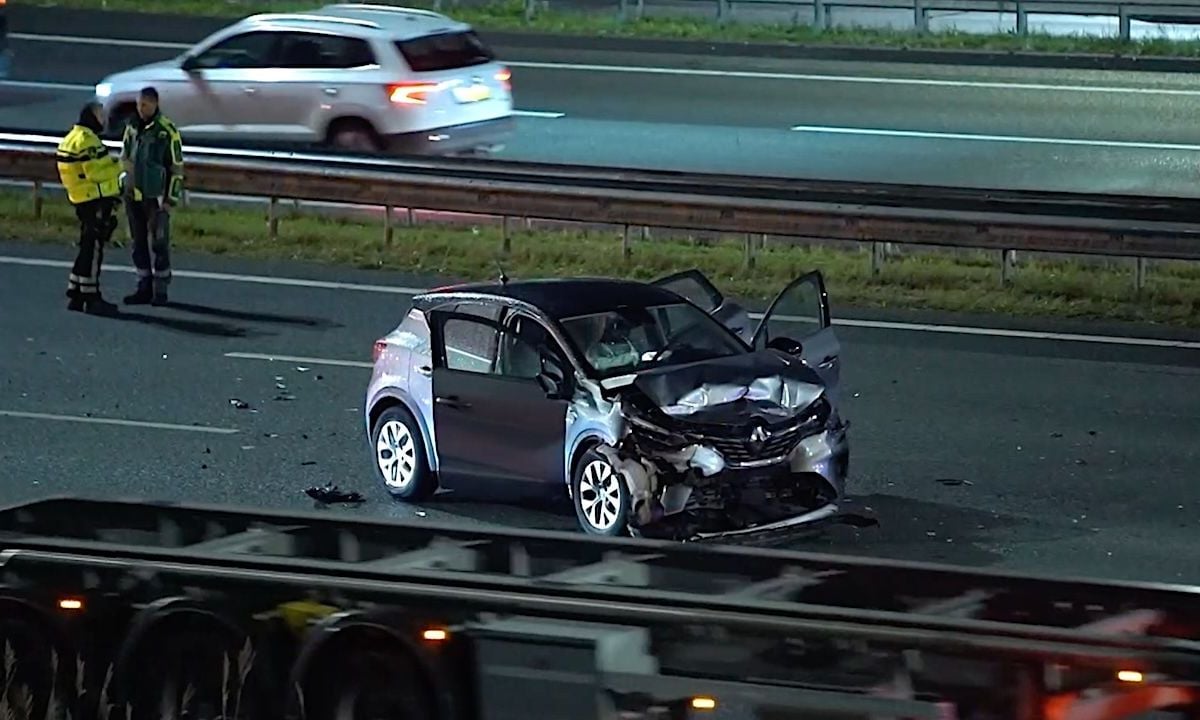 Dode en veel gewonden bij zwaar ongeluk op de A16