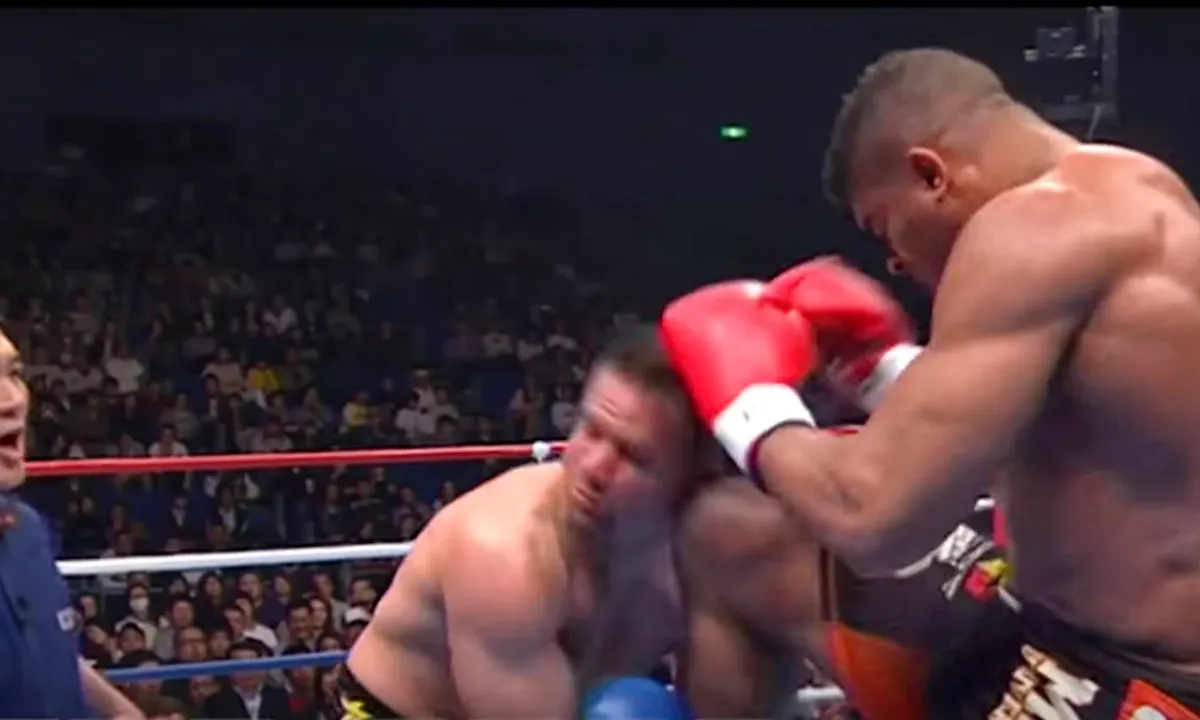 De beste knockouts van Badr Hari en Alistair Overeem
