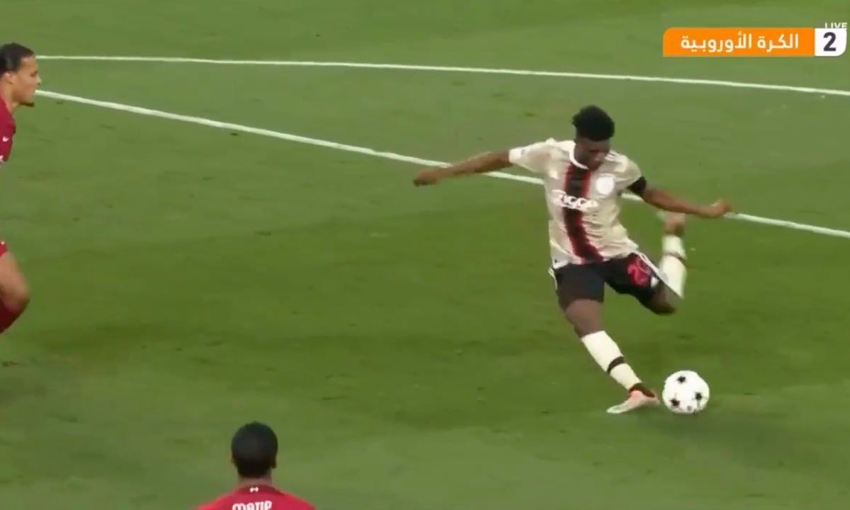 Ajax stunt tegen Liverpool met PRACHTIGE goal