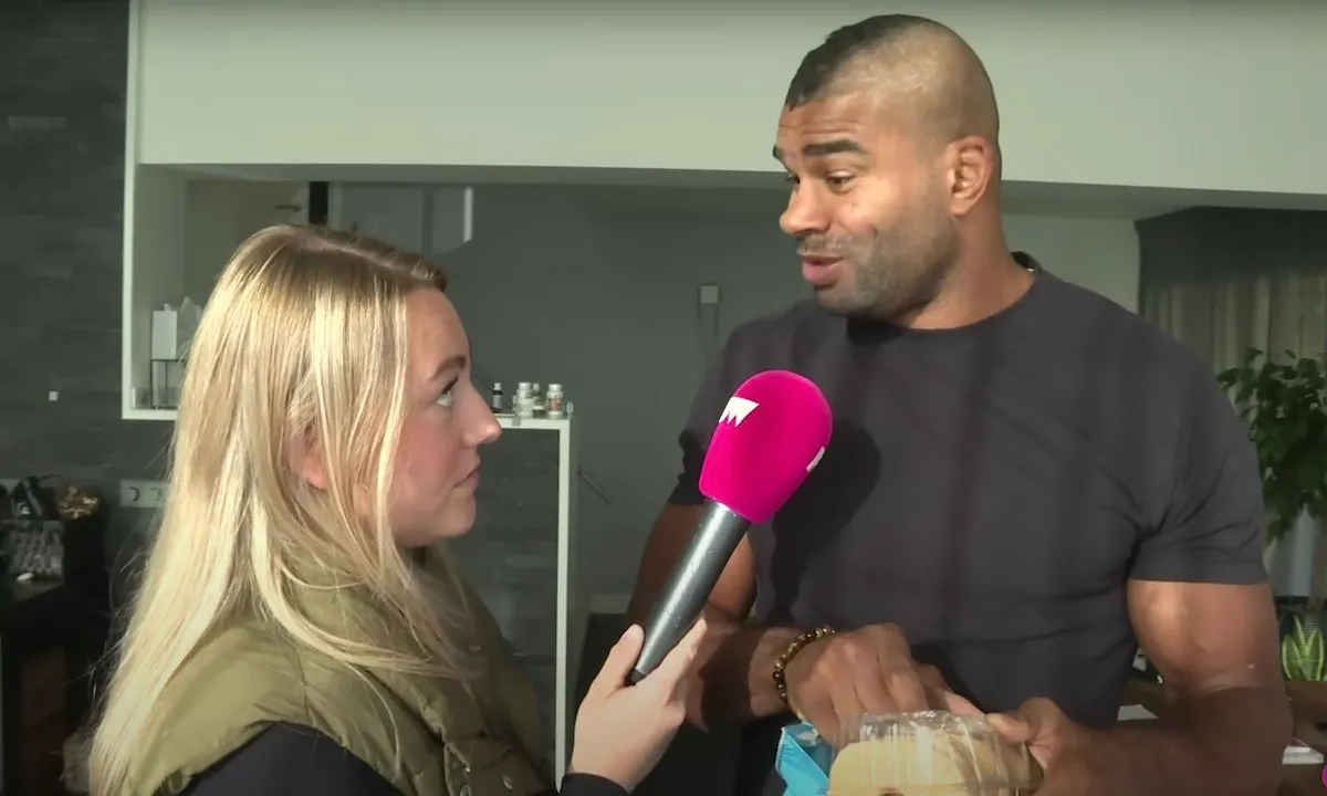 Alistair Overeem zoekt weer ruzie met Rico: 'Ik ga hem verslaan!'