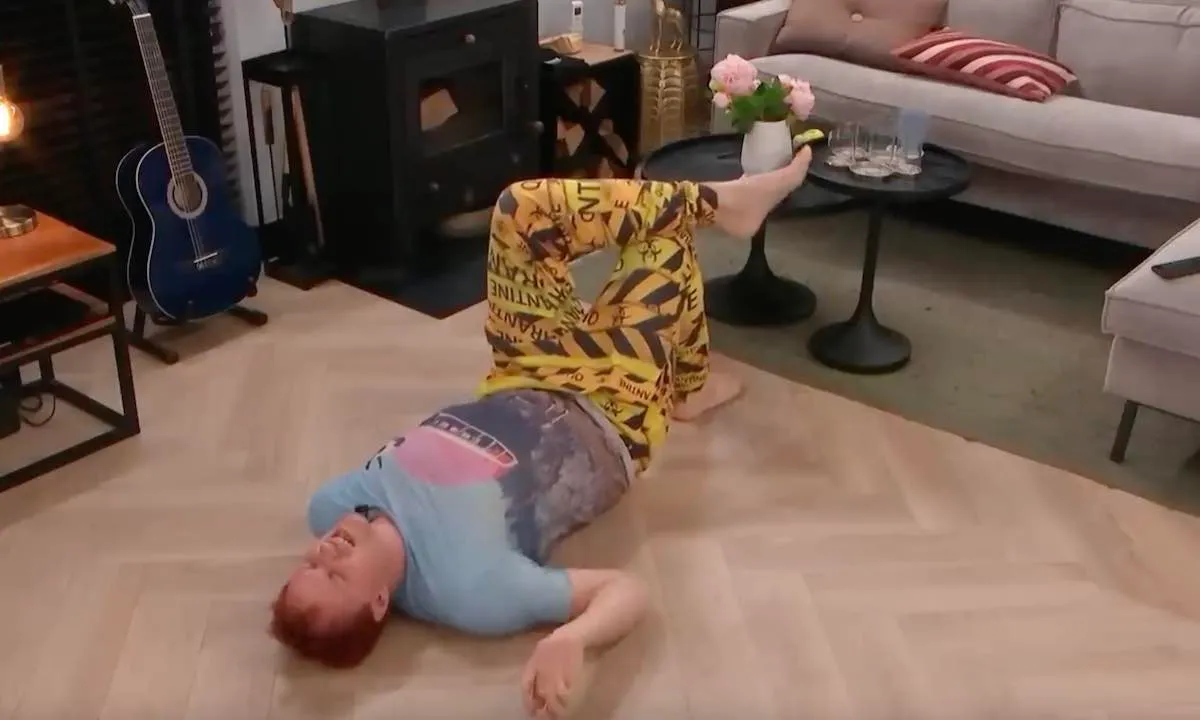 Ondertussen in Lang Leve de Liefde: hysterische kinder-DJ slaat op hol