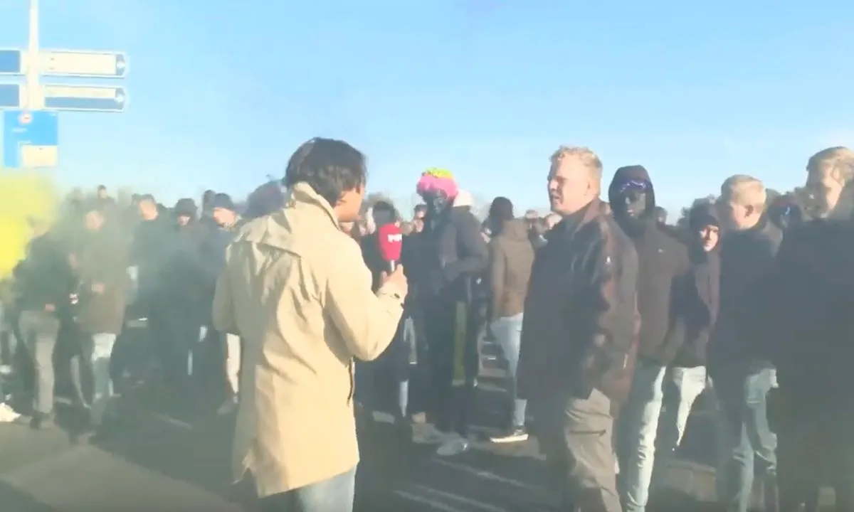 Slijptol in zijn gezicht gespuugd bij sinterklaasintocht Staphorst