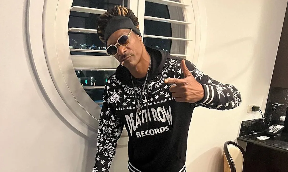 Snoop Dogg laat zien hoeveel jonkos hij op een dag rookt