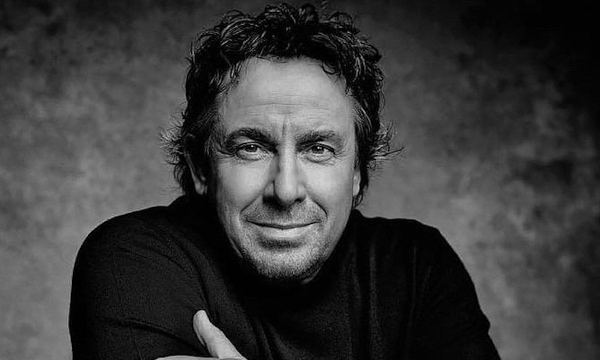 Marco Borsato blaast 56 kaarsjes uit: met of zonder Leontine?