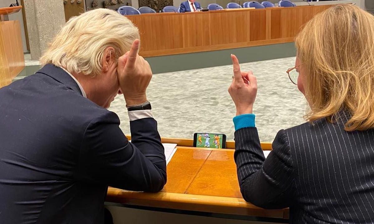 Geert Wilders slingert Photoshop aan om Mocro's belachelijk te maken
