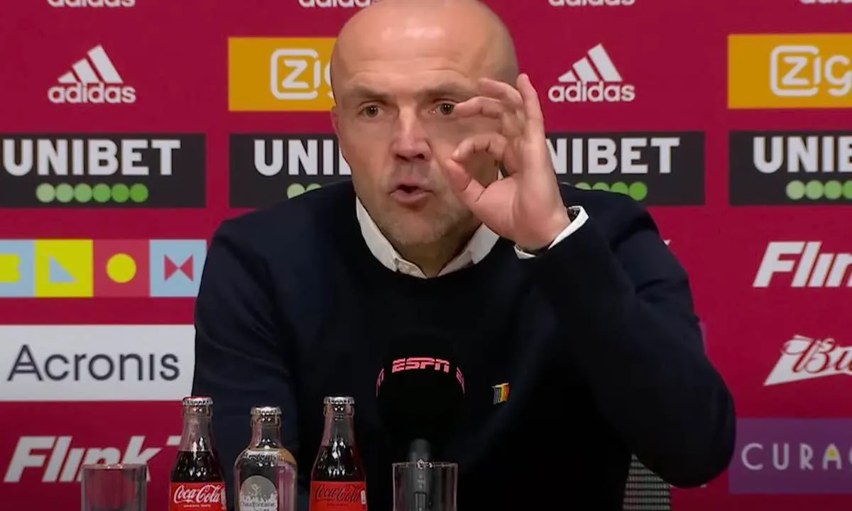 'Alfred Schreuder is in de steek gelaten'