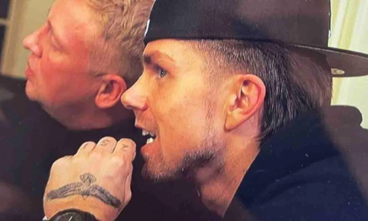 André Hazes weer betrapt op snusgebruik