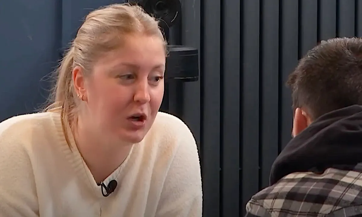 Lang Leve de Liefde-deelneemster stinkt graag uit haar mond