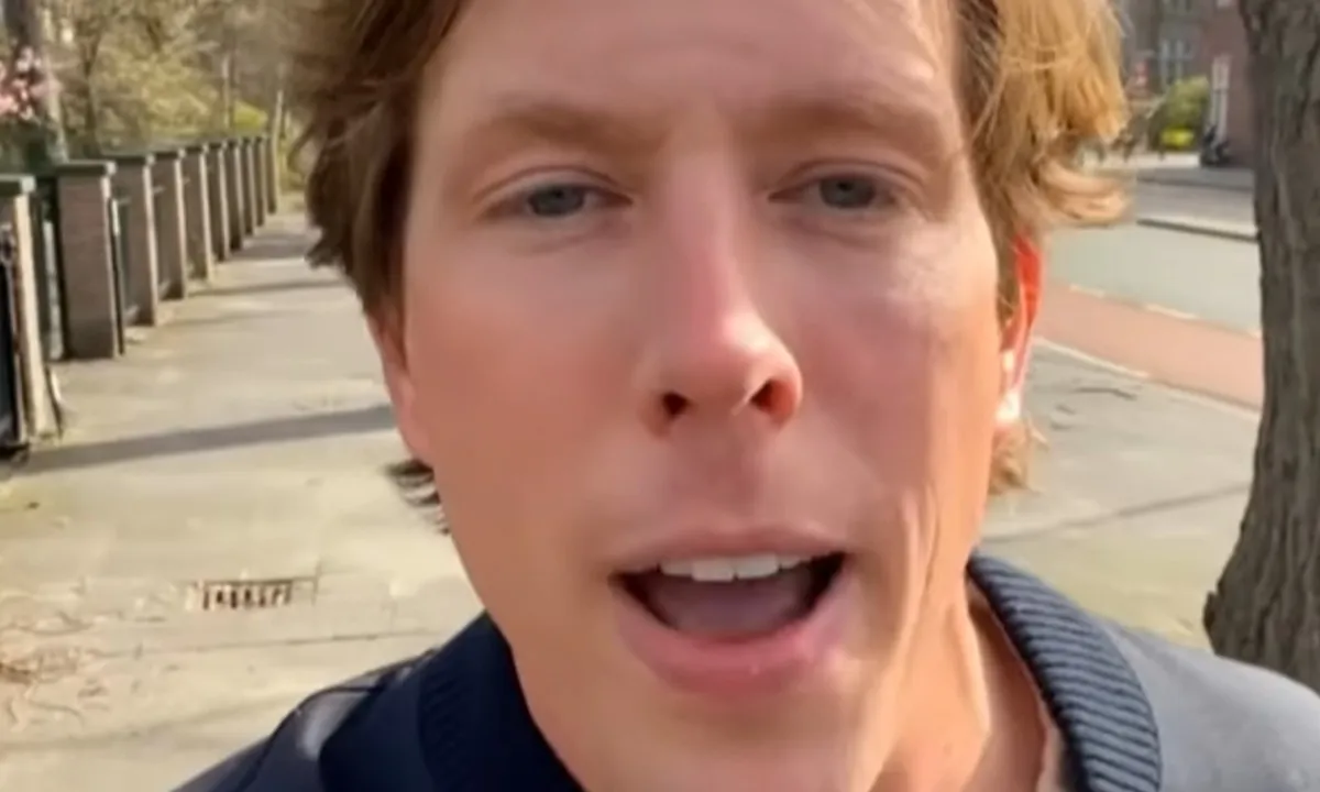 Freek Vonk deelt gruwelijke update over parasieten in been
