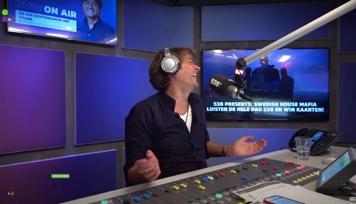 Hippie Dave Roelvink houdt radio 538 voor de gek