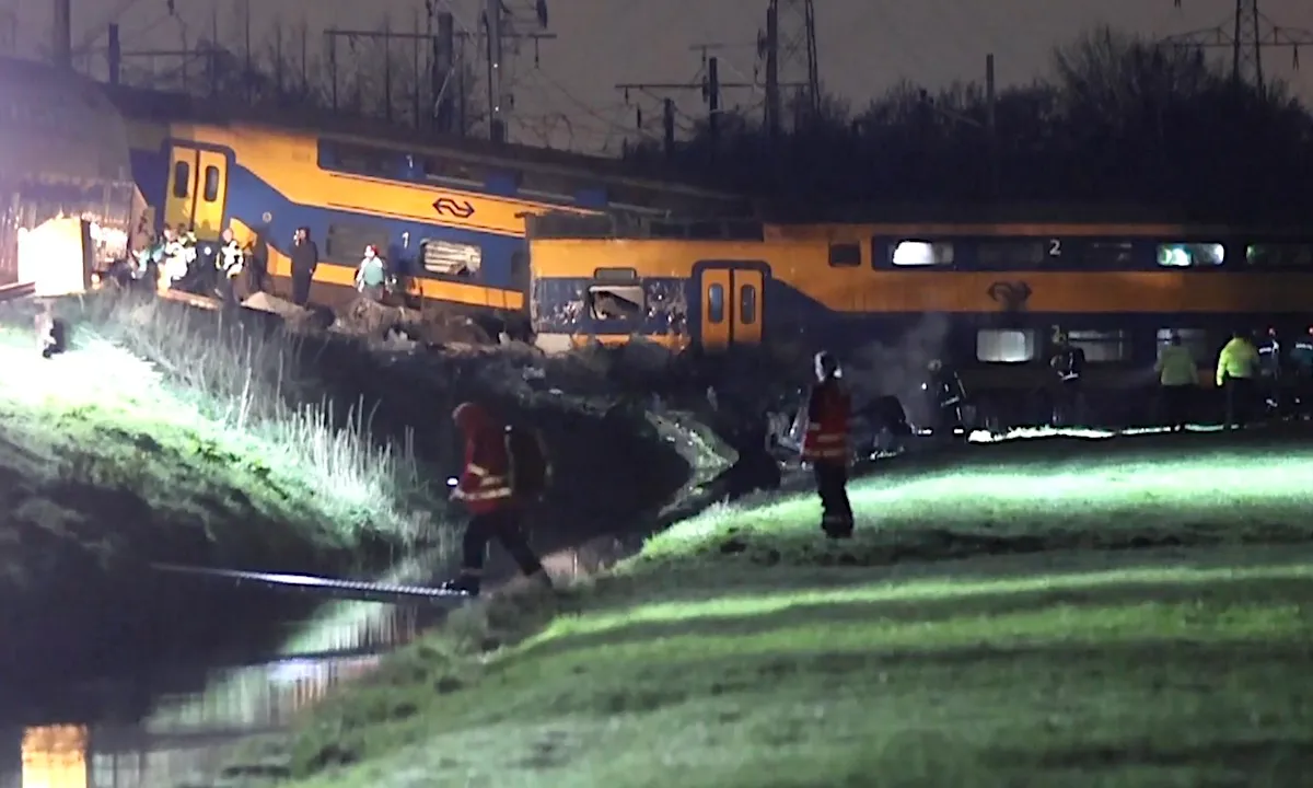 Treinongeluk Voorschoten gefilmd door passagier
